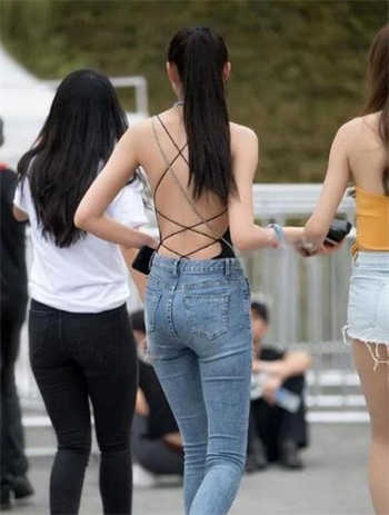 如何约到附近的泡