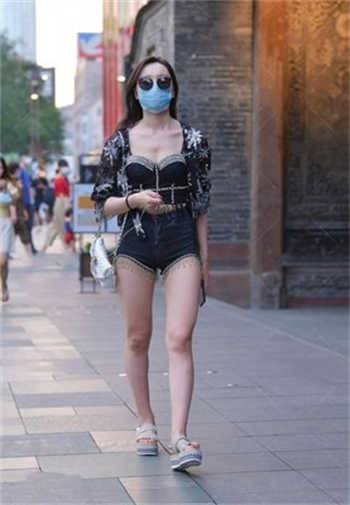 纯情圣女被下银纹成魅魔