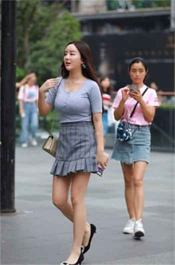 家庭主妇的职务在线观看