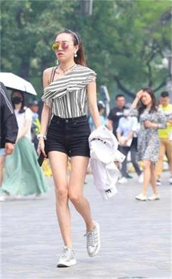 软件库软件阁线报软件基地