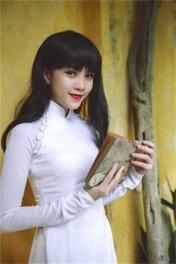 类似卧龙影视的app