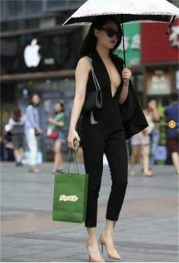 类似卧龙影视的app