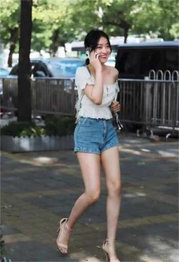 免费偷吃的已妇女木鱼