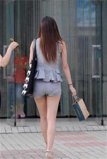徐先生和楼上租客电影