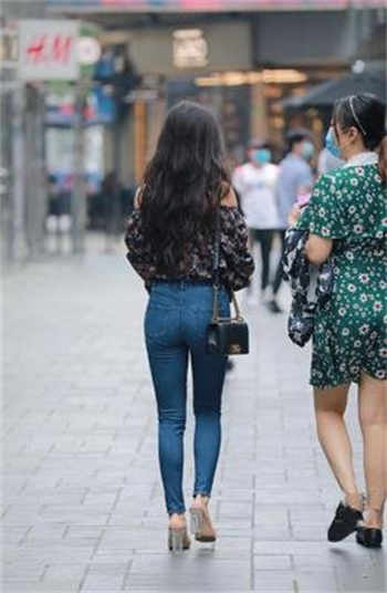 老师的秘密的女主角叫什么