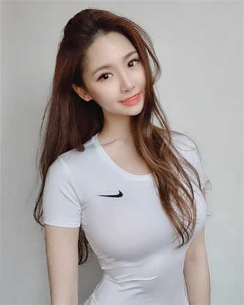 医院院长与儿媳佳柔