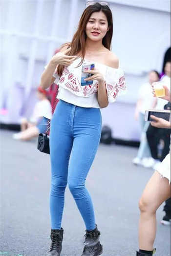 吻下面吻进去的感觉